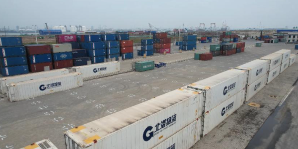 西部陆海新通道钦州海铁联运中心投入运营