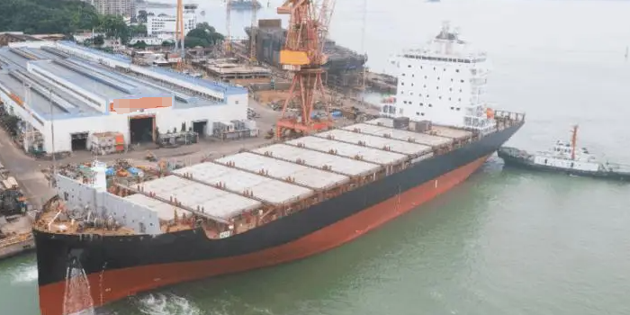 好新闻！！！厦船重工交付1800TEU集装箱船，，扬子江船业再获集装箱船订单